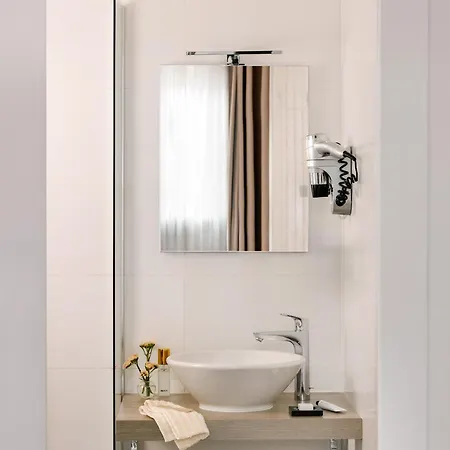 Simone Centre 4* Cannes