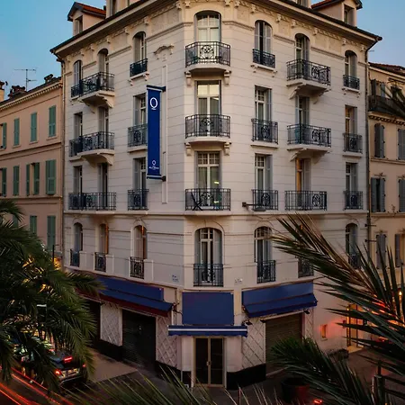 Crisol Belle Epoque Hotel
