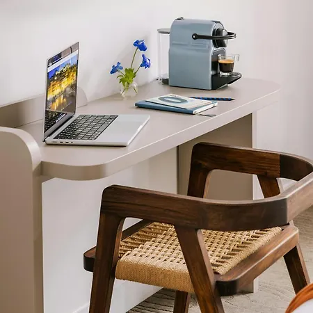 Hotell Yelo Belle Epoque Hotel Centre Ville, Sonder By Marriott Bonvoy